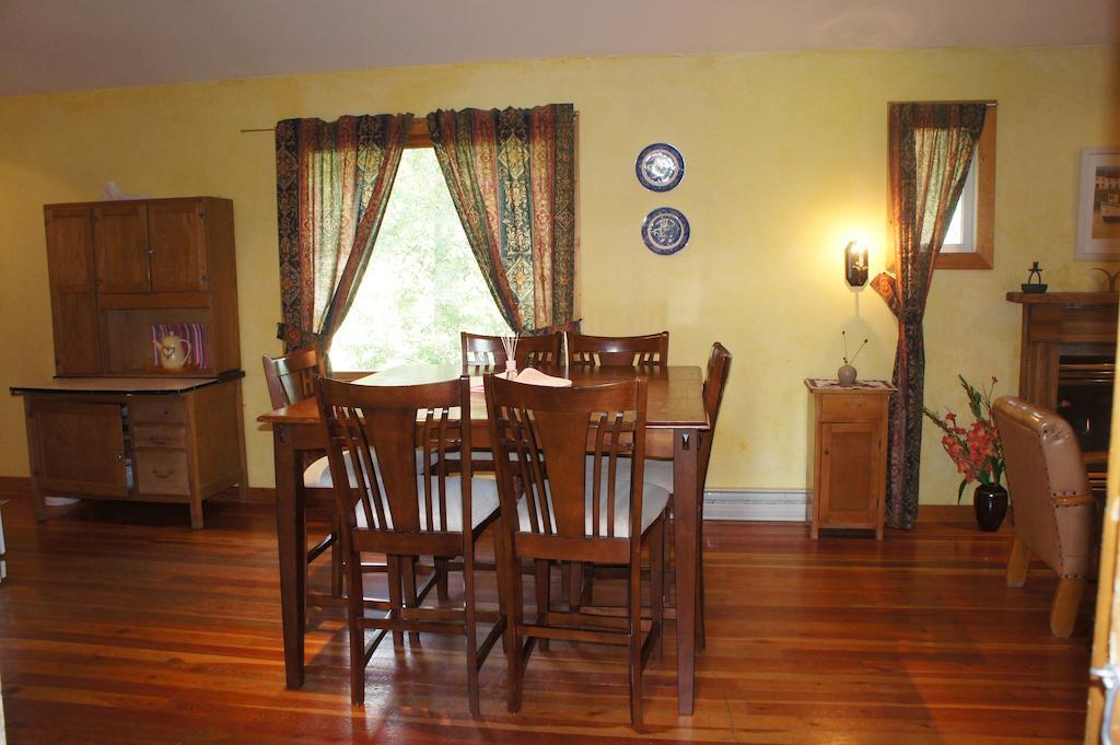 Fairmont Mountain Bungalows Fairmont Hot Springs Chambre photo